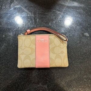 Coach Corner Zip Wristlet